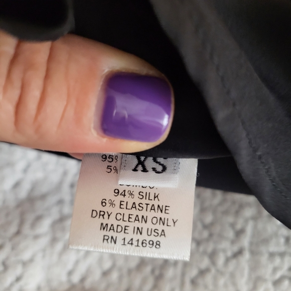 LRAMY BROOK New w/ Tags  textured sleeveless top - Picture 8 of 8